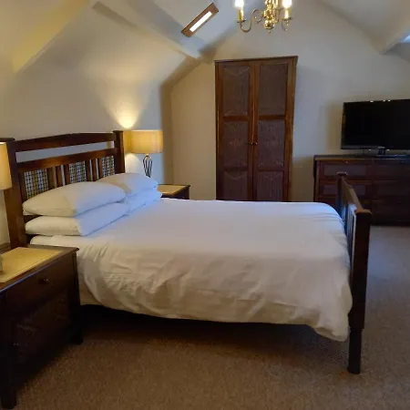 Megstone House-3